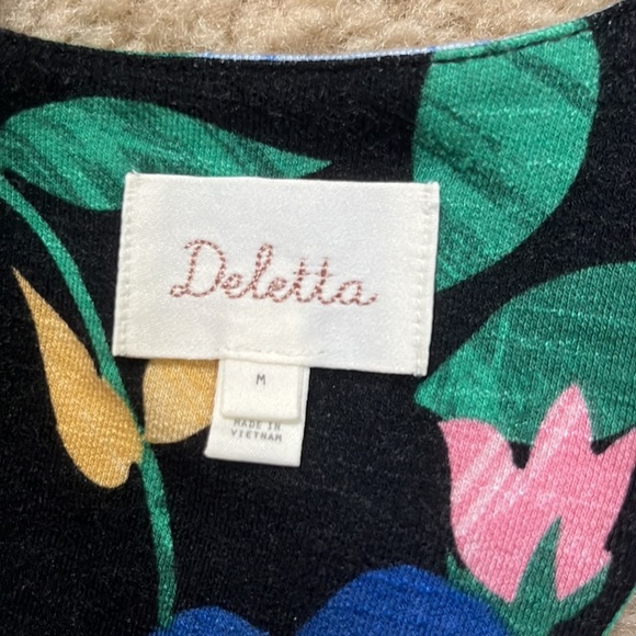 Anthropologie summer top - Picture 6 of 10